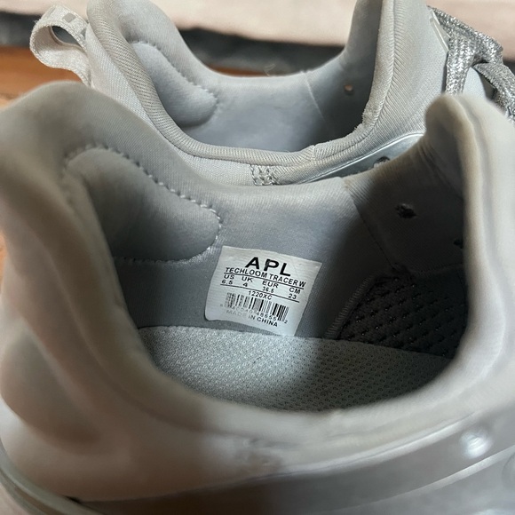 Athletic Propulsion Lab (APL) running shoes - Picture 4 of 5